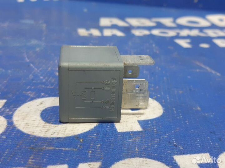 Реле Volkswagen Passat B5 универсал 1999