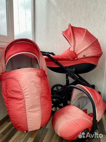 Коляска Zippy Pia 3в1, на новых колесах