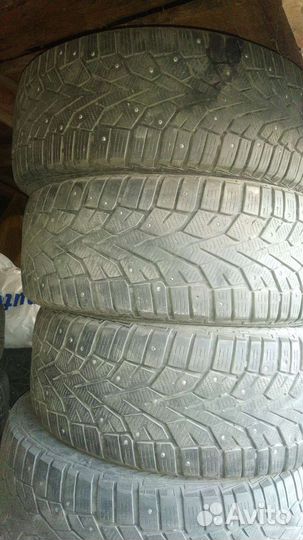 Gislaved NordFrost 100 215/55 R16 T