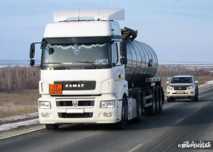 Водитель грузового автомобиля вахта