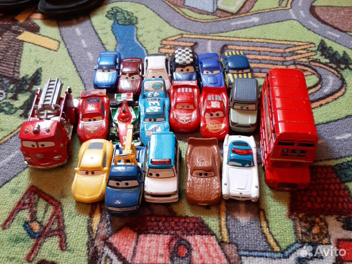 Машинки из мультфильма Тачки Mattel Метталические