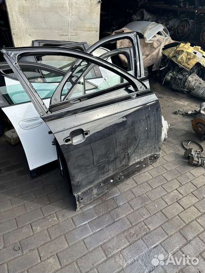 Дверь передняя правая Audi Q7 4M