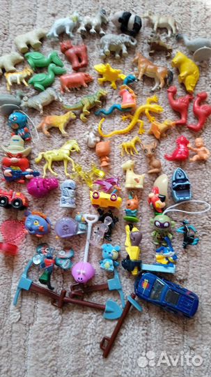 Игрушки из киндера, фигурки животных, мультяшки