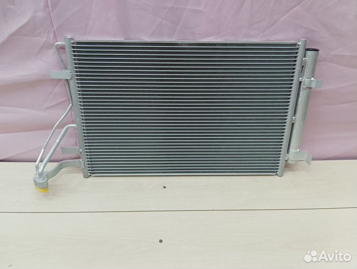 Радиатор кондиционера Kia Cerato 2 2009-2012