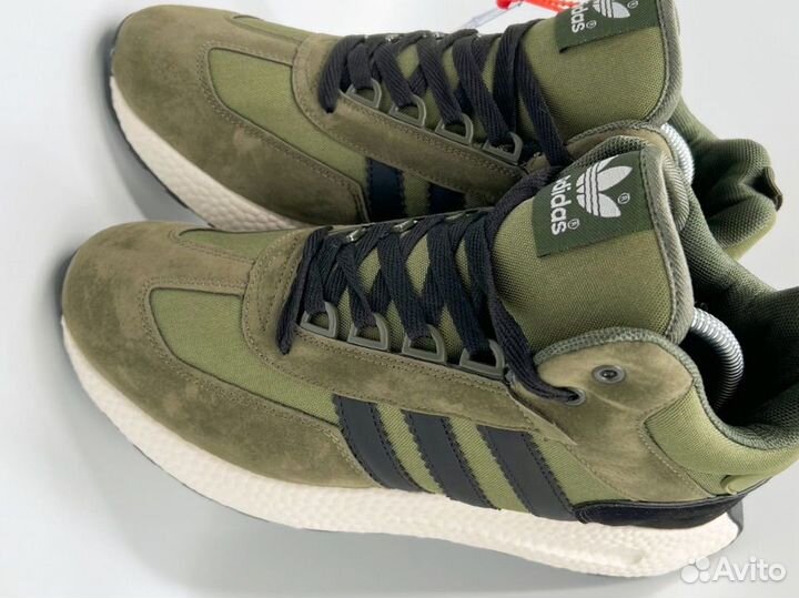 Кроссовки зимние