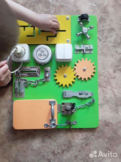 Бизиборд доска