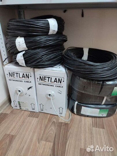 Кабель для видеонаблюдения BNC +DC