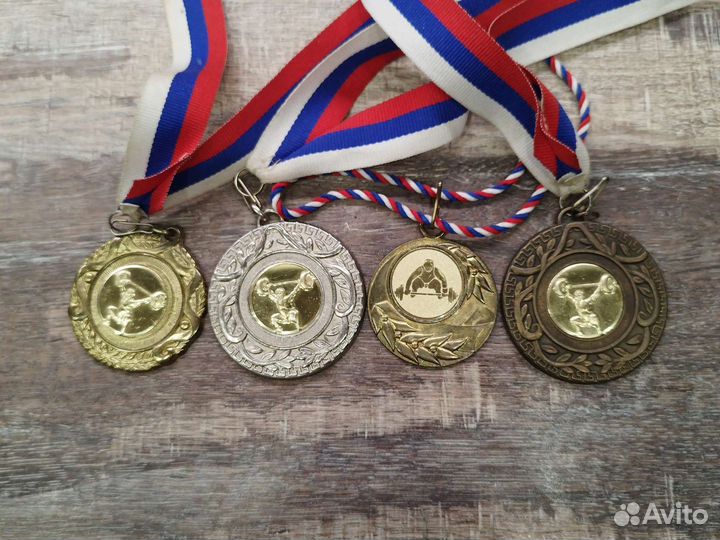 Медаль штанга