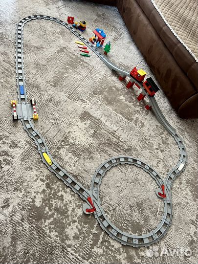 Lego duplo поезд 10874, мост, рельсы, дом 10929