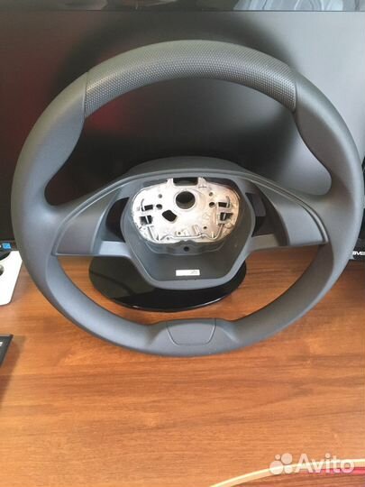 Руль шкода Skoda 2020