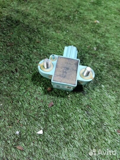 Датчик AIR BAG Audi A6 C6