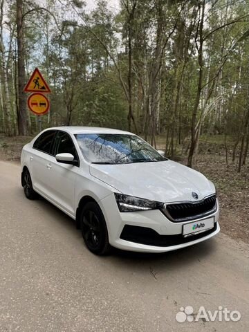 Skoda Rapid 1.6 AT, 2021, 24 900 км