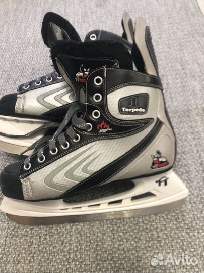Коньки хоккейные 45 размер