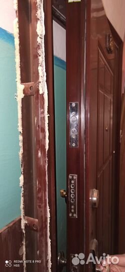 Дверь входная металлическая