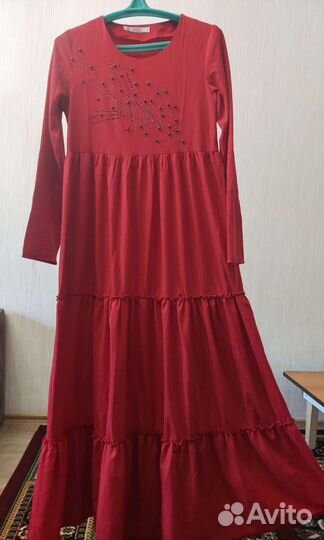 Платье длинное