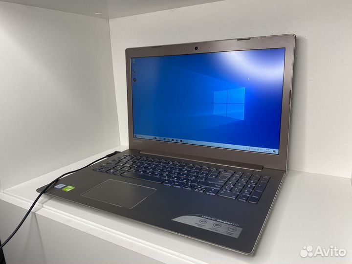 Ноутбук Lenovo ideapad 520