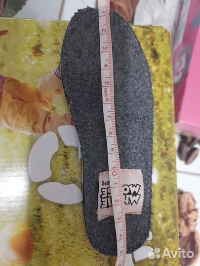 Продам ботинки