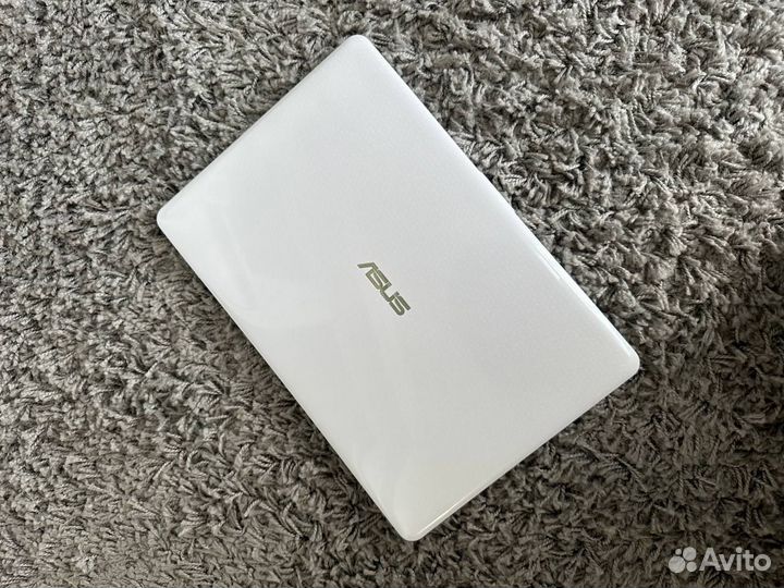 Ноутбук asus E203MA-FD009T