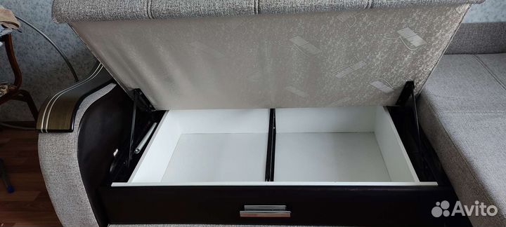 Угловой диван бу