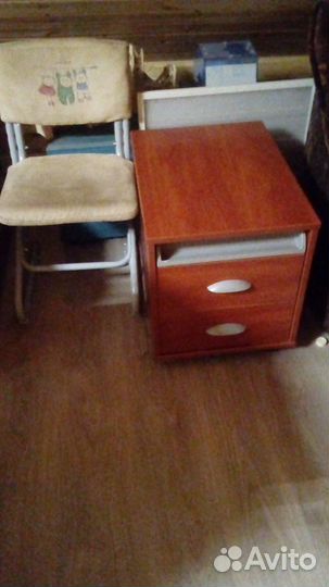 Растущая школьная мебель Дэми