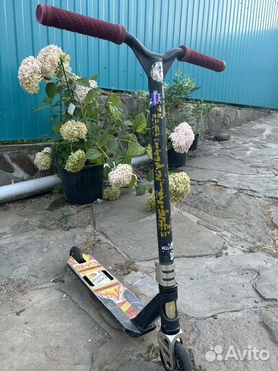 Трюковой самокат парк tech Team