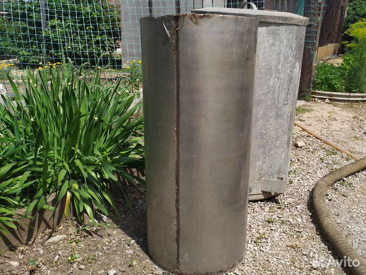 Бак для воды из нержавейкии и алюминия