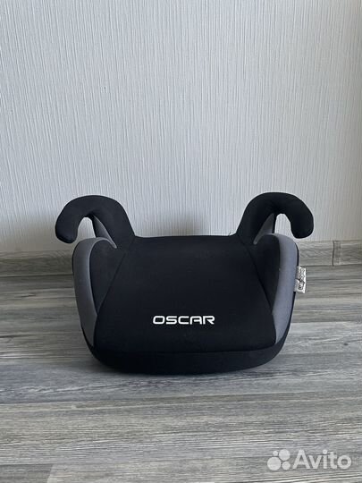 Детский бустер автомобильный