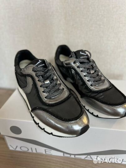 Кроссовки Voile Blanche 37