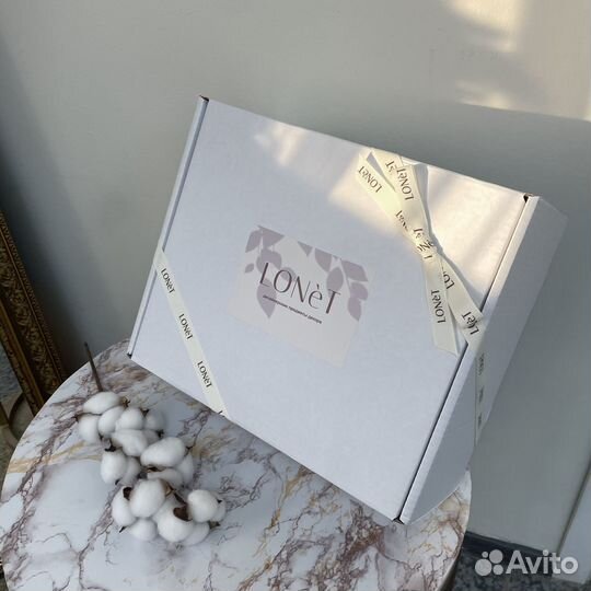 Конфетница, фруктовница, ваза для фруктов на ножке