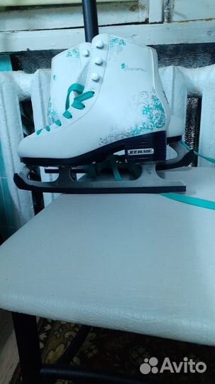 Коньки фигурные