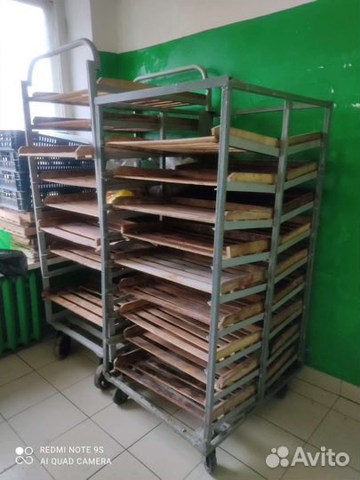 Тележка для хлеба