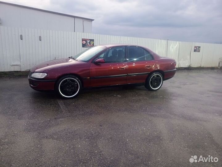 Opel Omega 2.5 МТ, 1997, 186 008 км