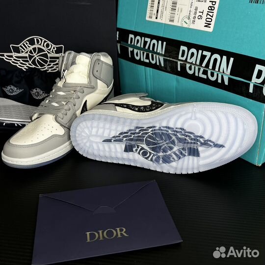 Кроссовки Dior x Jordan 1 High