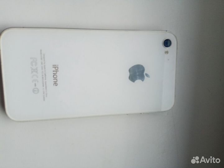 iPhone 4S, 32 ГБ