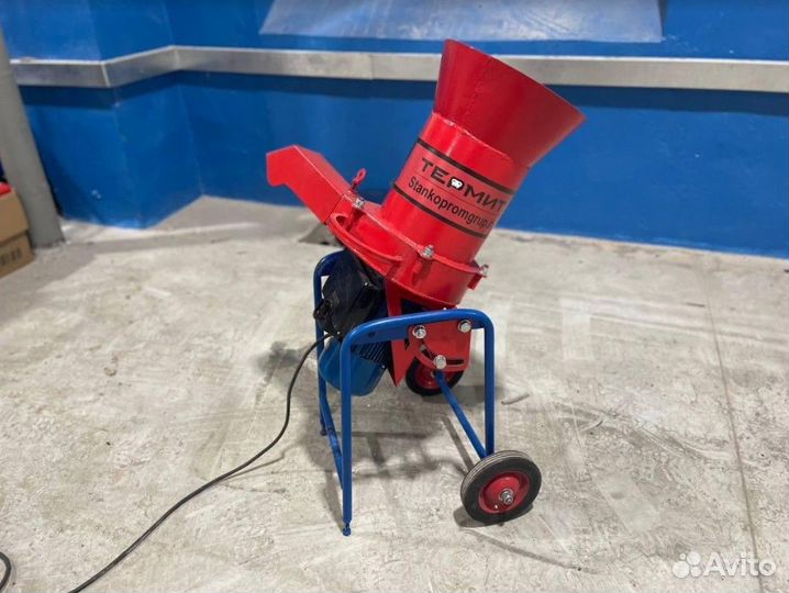 Садовый измельчитель Сенорезка Траворезка ит-250