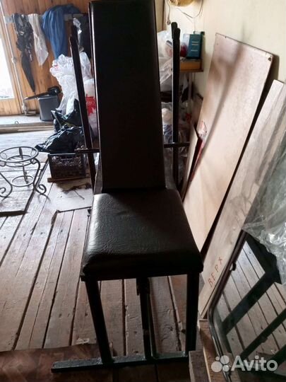 Скамья для занятия с гантелями и штангой