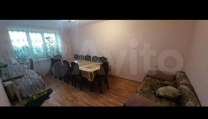 4-к. квартира, 90 м², 3/5 эт.