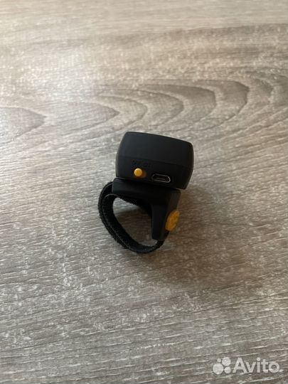 Сканер штрих кода на палец