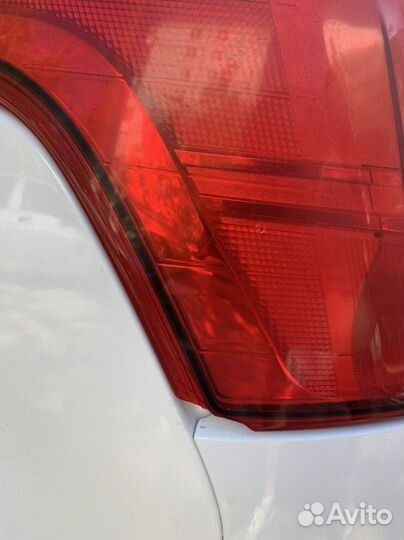 Фонарь задний левый Ford focus 3 hatchback