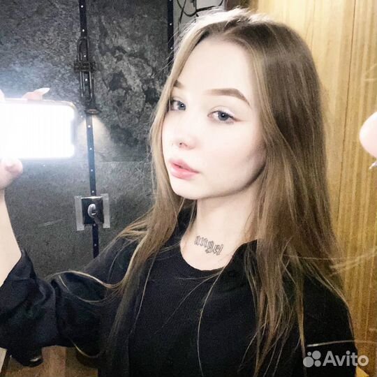 Администратор, консультант, продавец, менеджер, лю