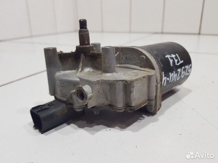 Моторчик стеклоочистителя передний