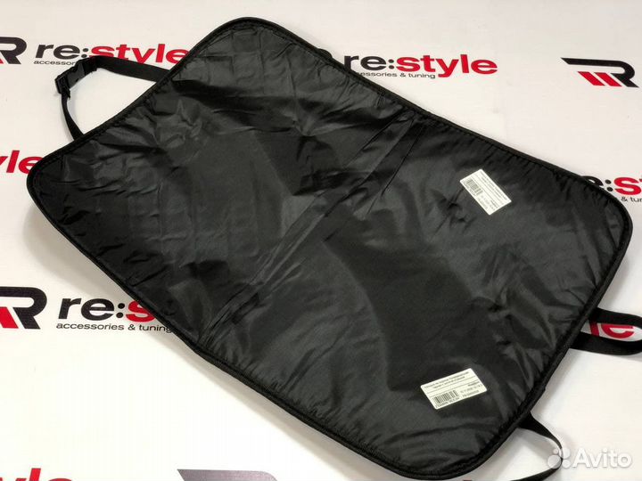 Накидка на сиденье Универсальная Черная с золотой