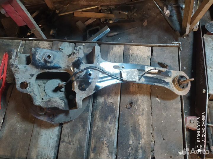 Ступица задняя правая Ford Focus 3