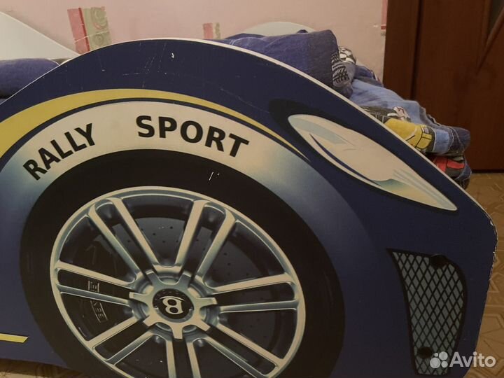 Кровать машинка