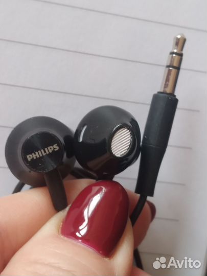 Проводные наушники Philips
