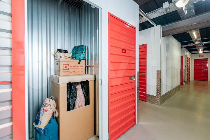 Аренда склада бокса 2 м² в Санкт-Петербурге