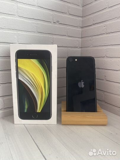 iPhone SE (2020), 64 ГБ