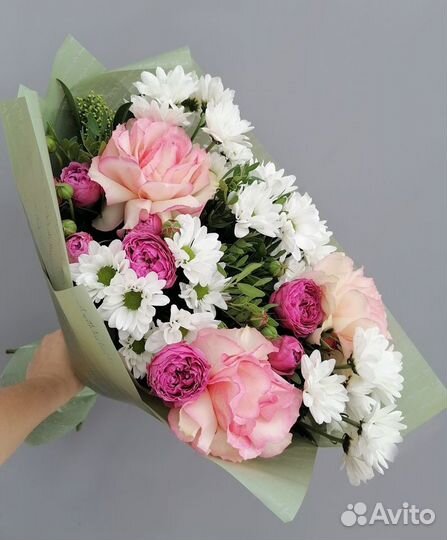 Букет из живых цветов с доставкой