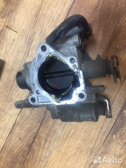 Дроссельная заслонка Mazda 3