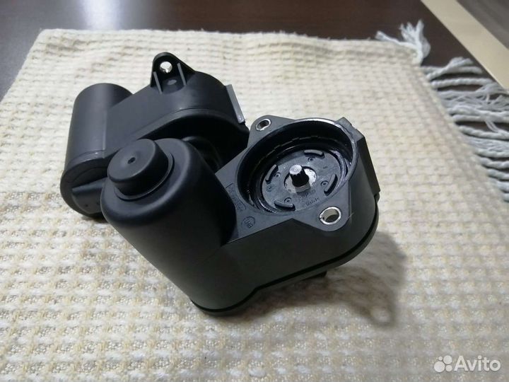 Моторчик суппорта VW Passat B6 3C0998281A 12 зуб